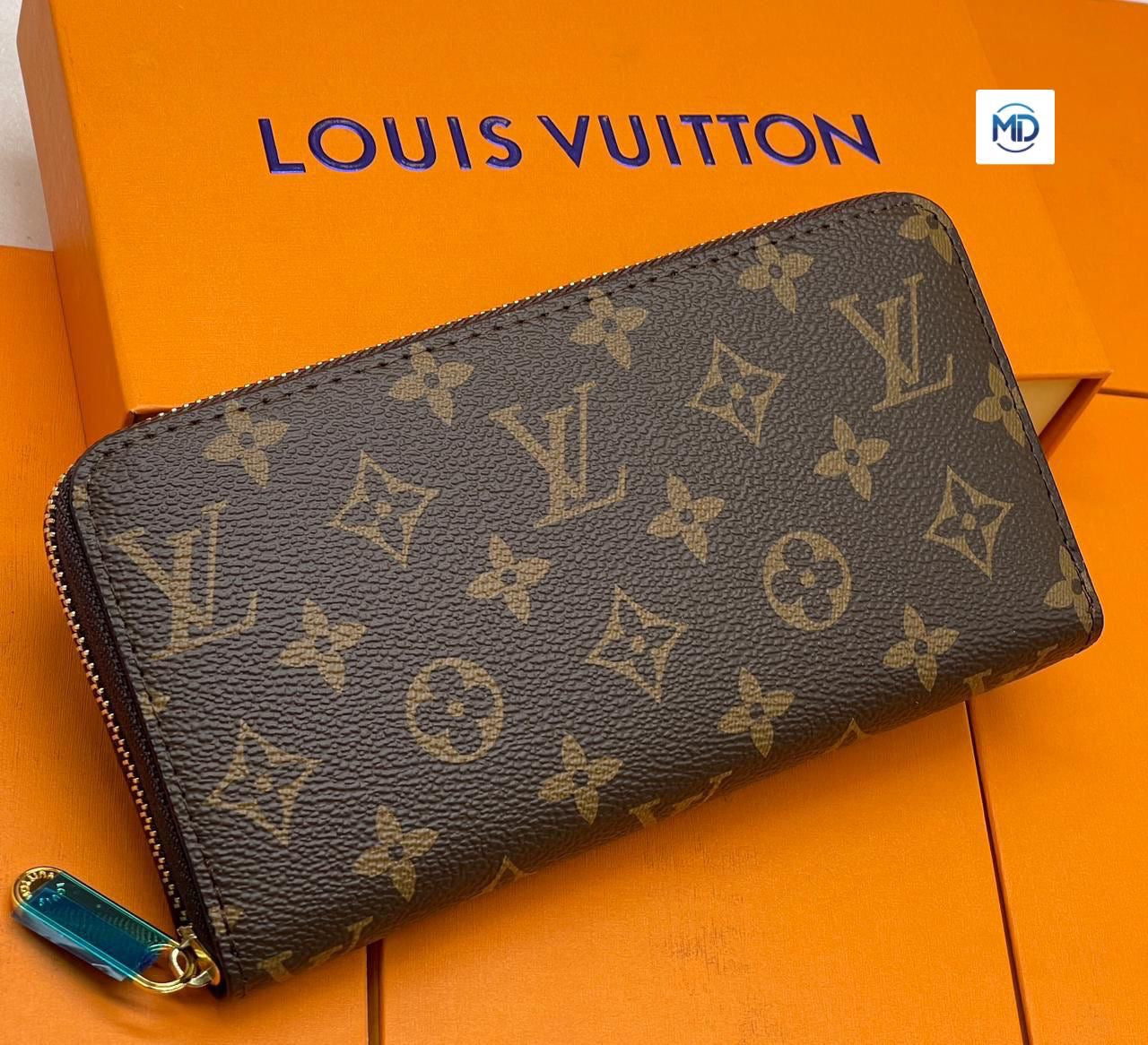 Louis Vuitton Single Zipper Wallet