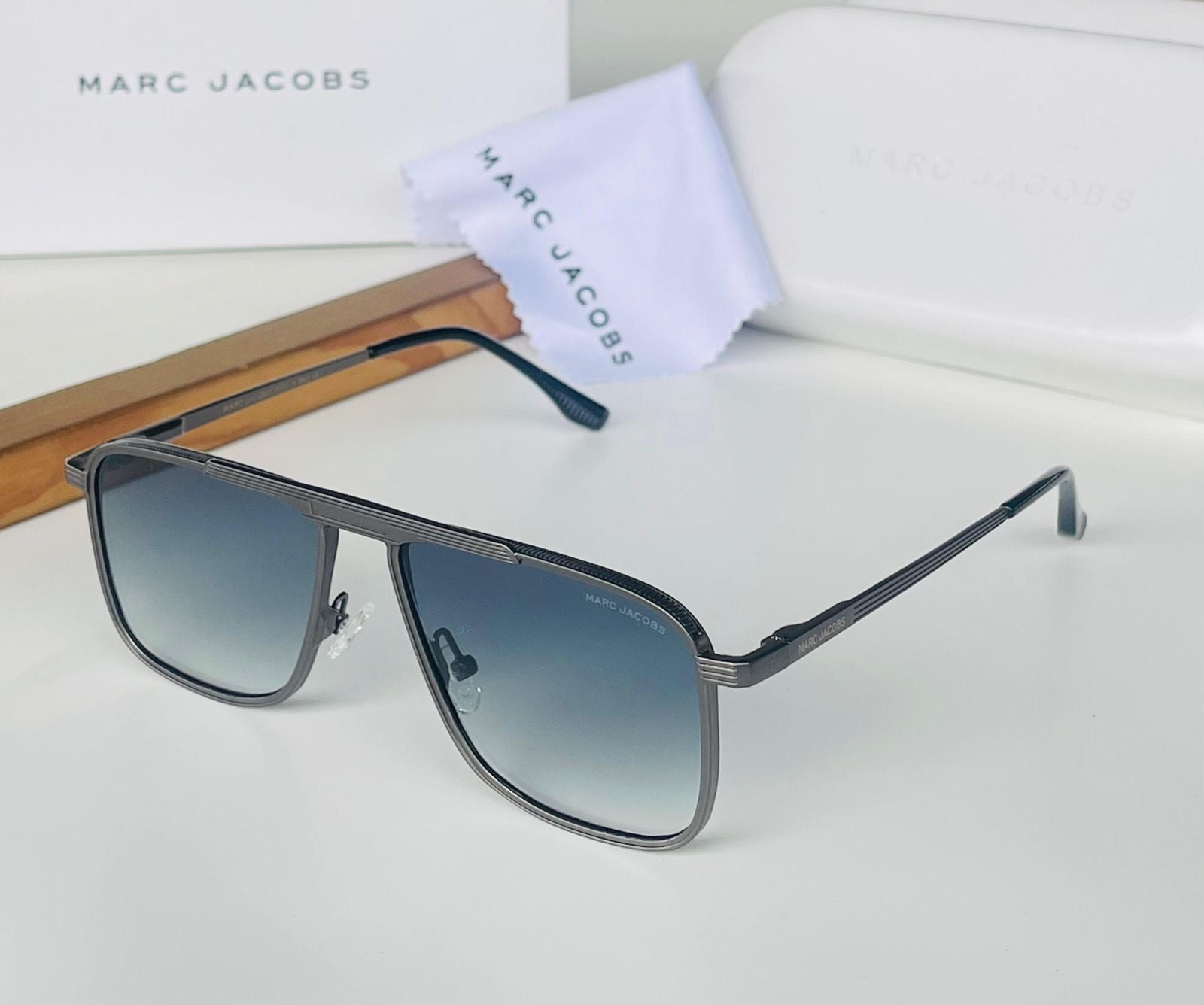 Marc Jacobs Unisex Sunglasses