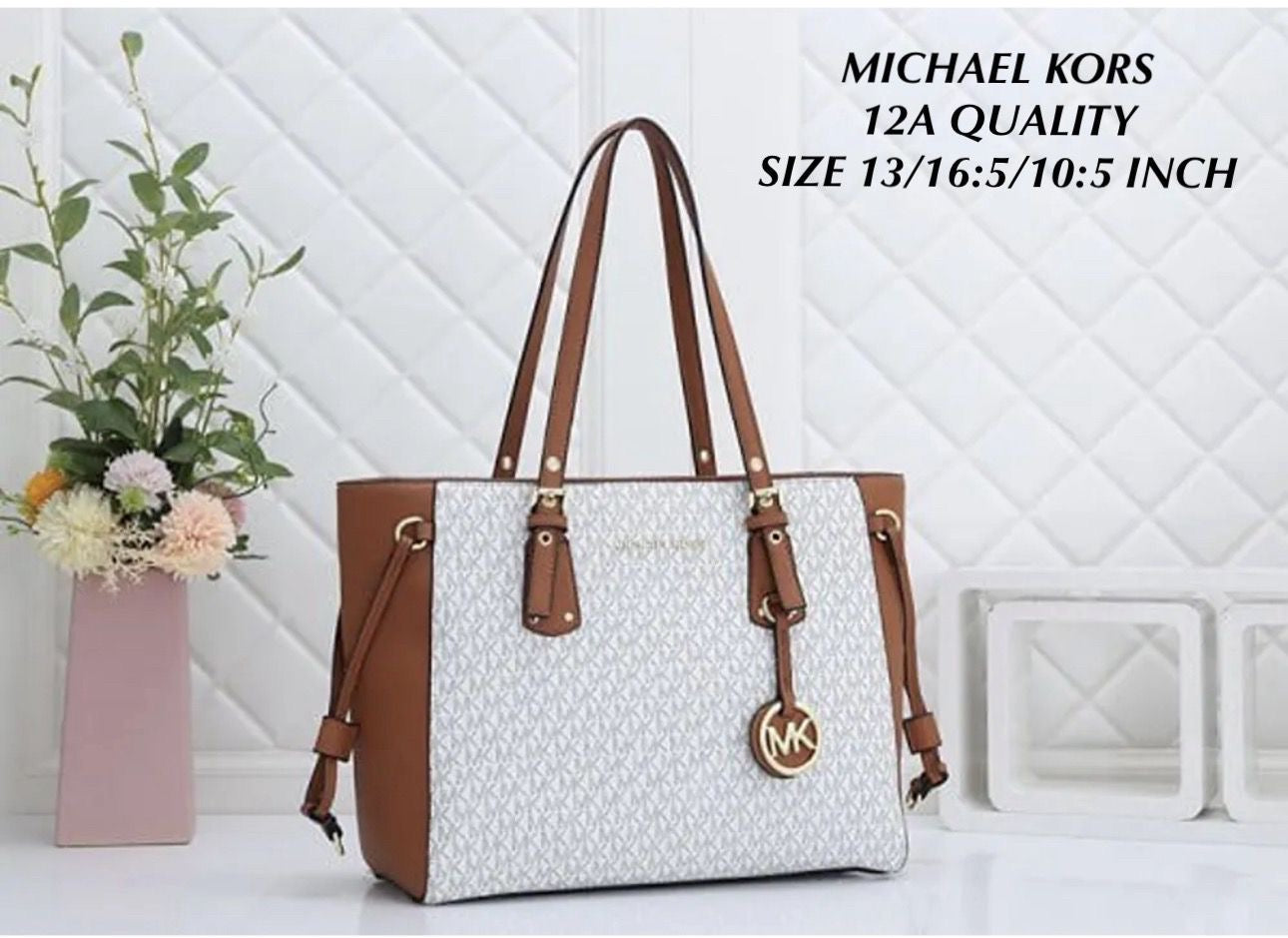Michael Kors Voyager Tote