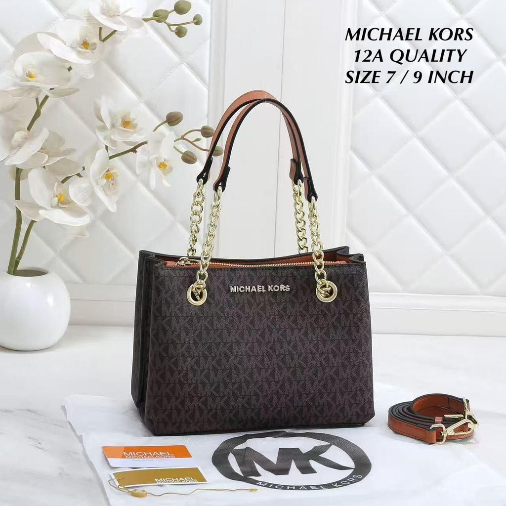 Michael Kors Teagan Large Logo Bag