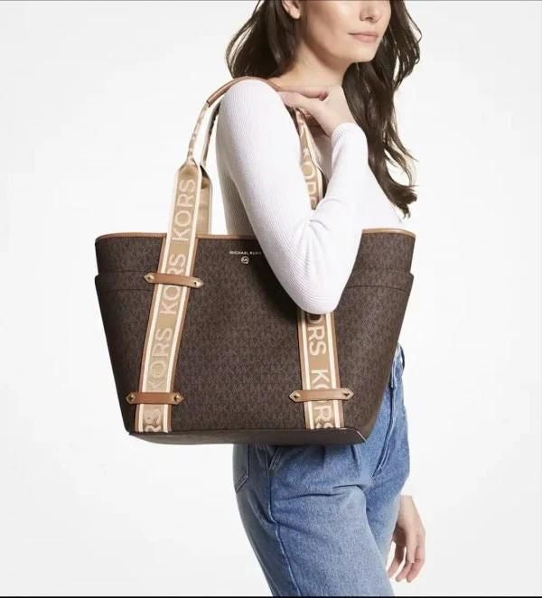 Michael Kors Maeve Tote