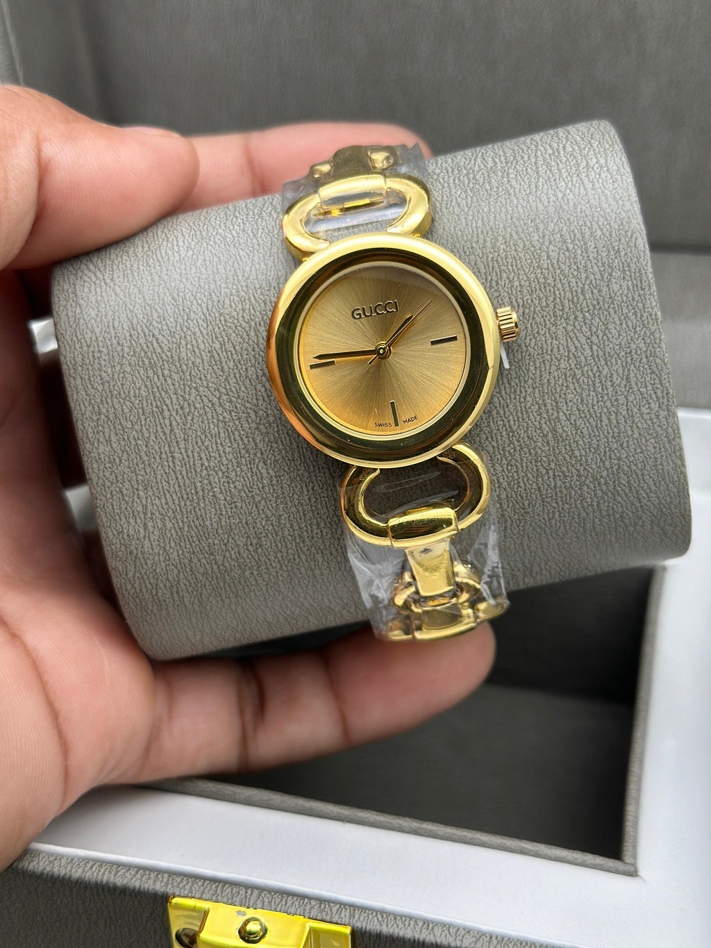 Gucci Round Gold Bracelet