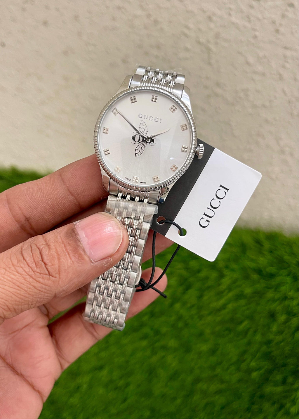 Gucci Signature Bee Dial