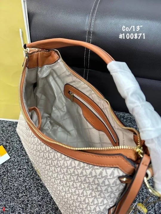 Michael Kors Brown & Acorn Astor Maeve Logo Large Shoulder Bag