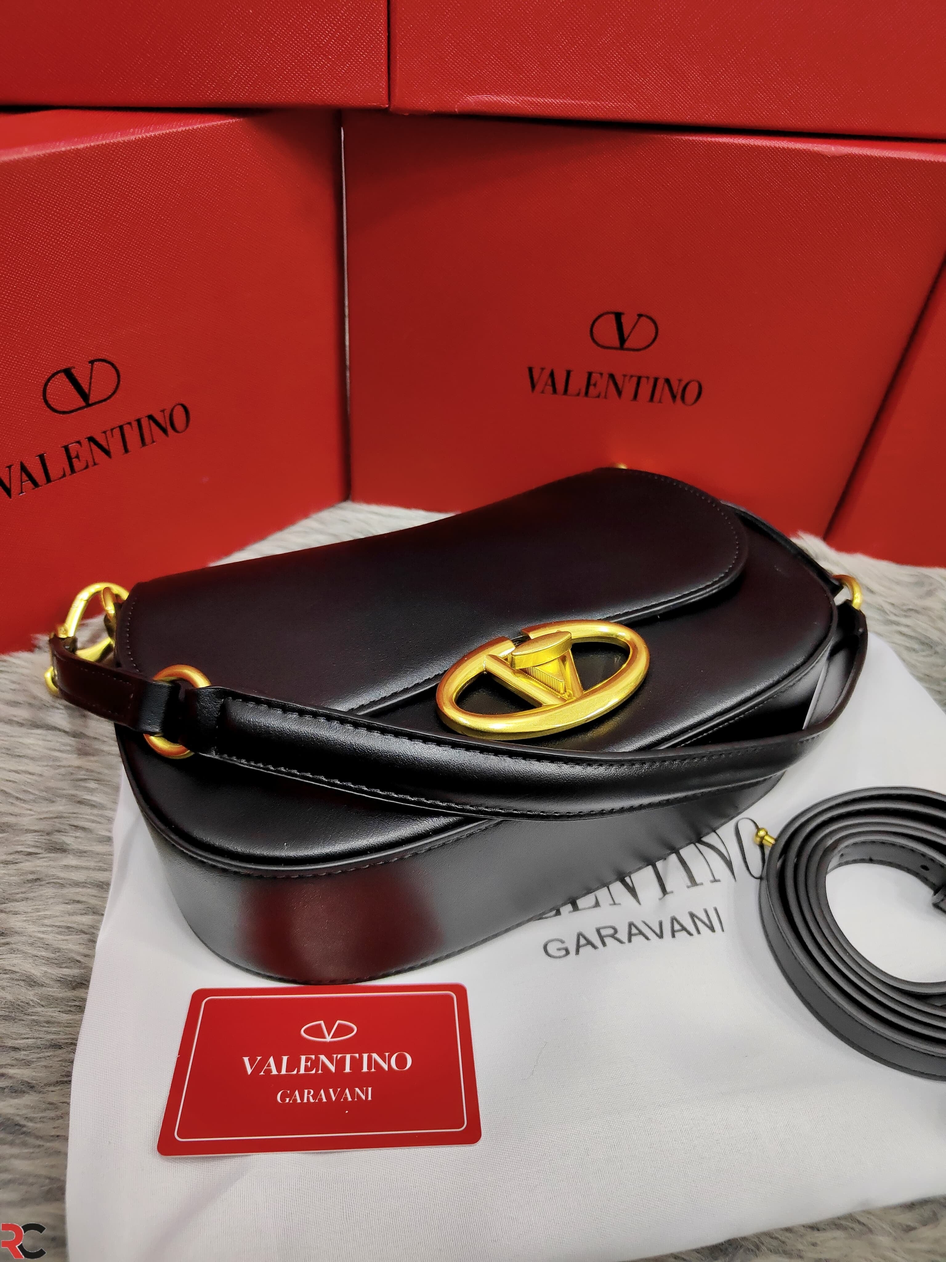 Valentino Garavani Oval Shoulder Bag