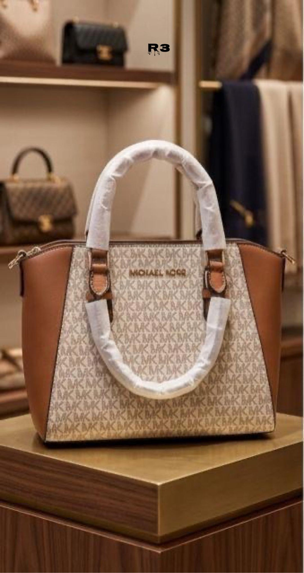 Michael Kors Sienna