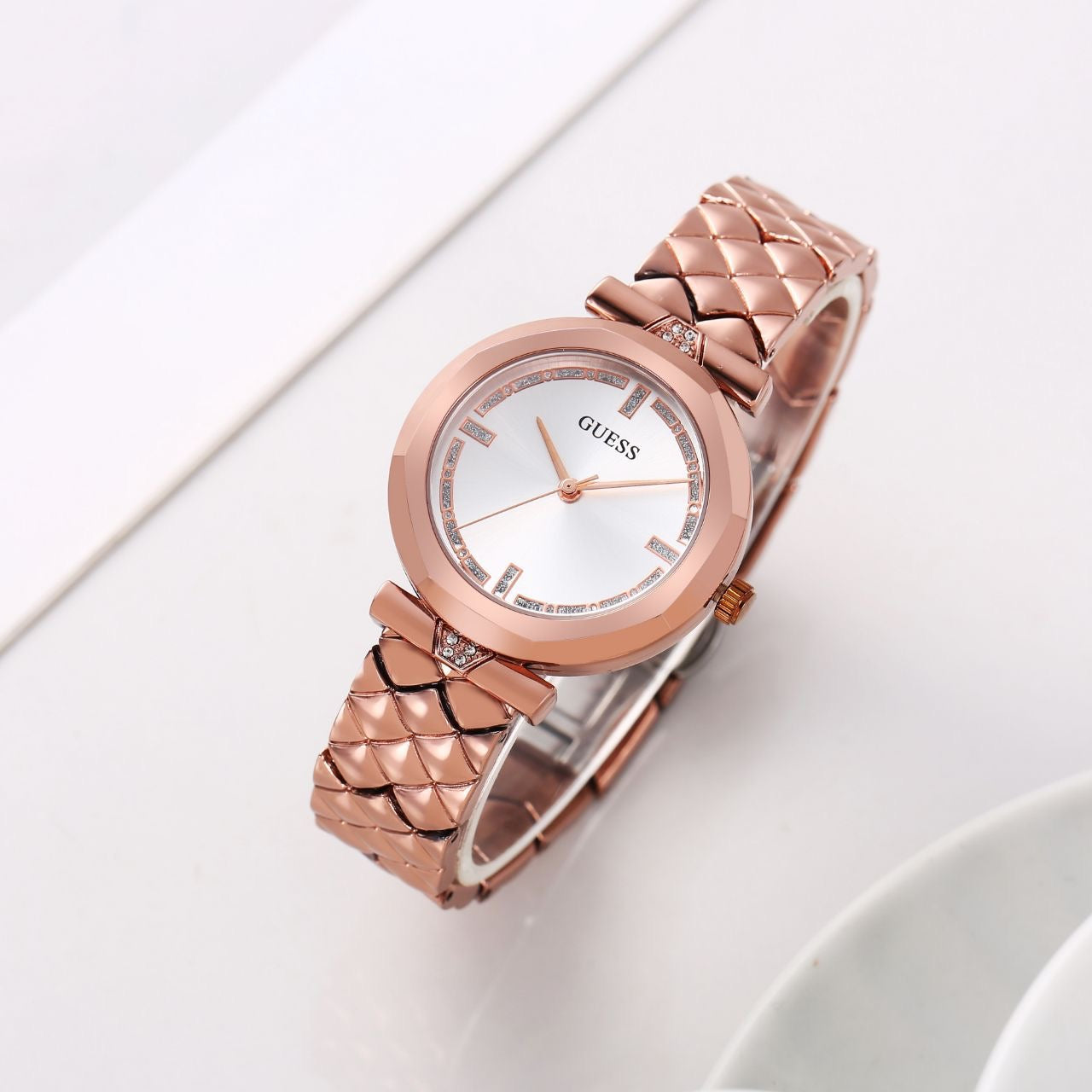 Guess Elegance Series