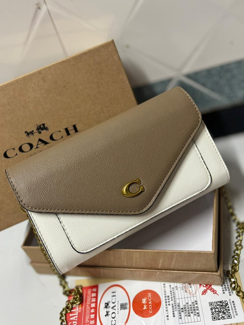 Coach Sling Cum Wallet