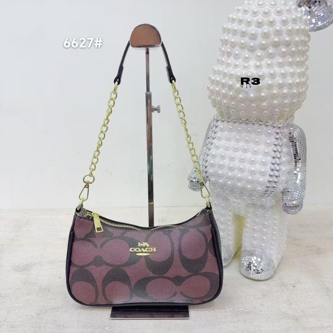Coach Teri Big Font