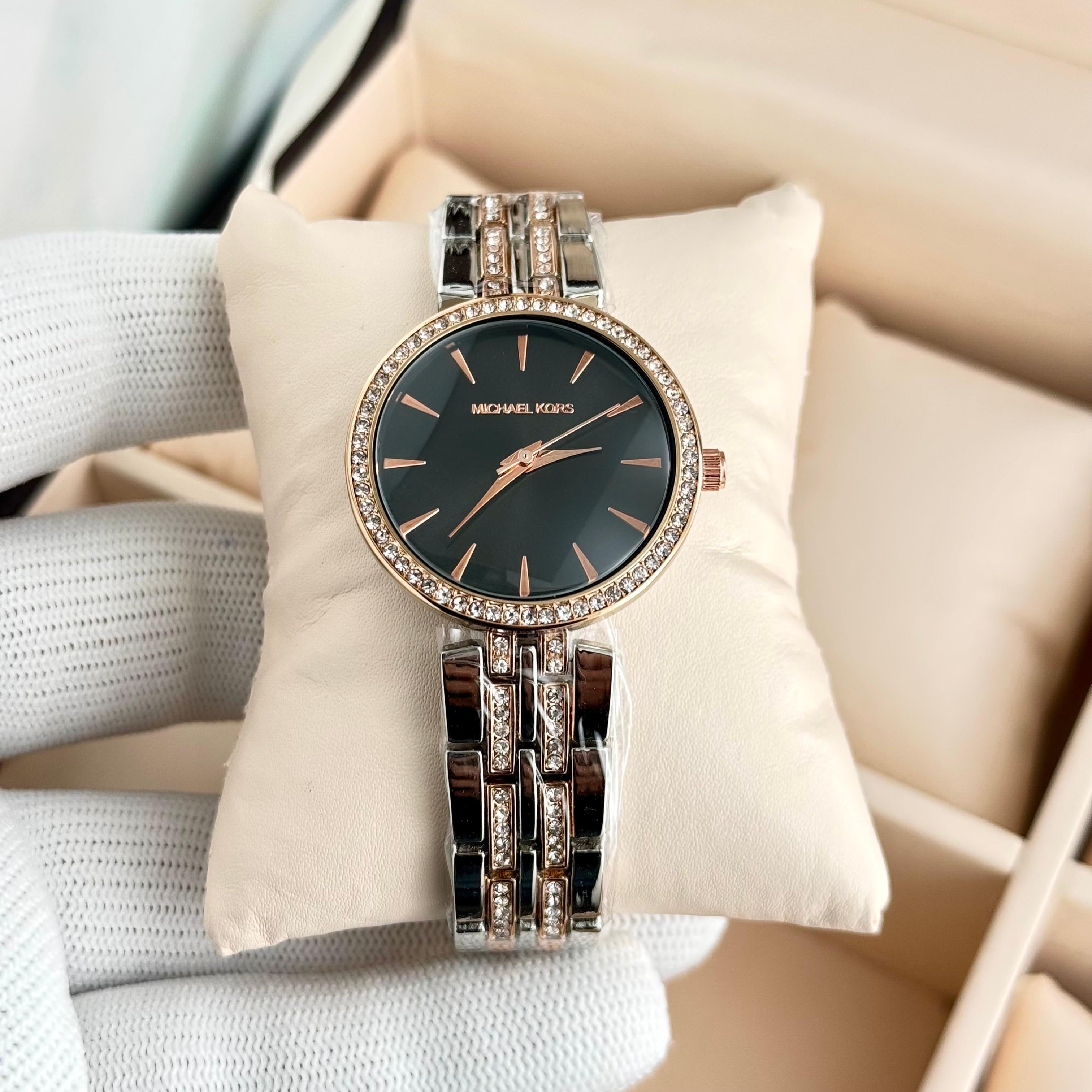 Michael Kors Diamond Bezel