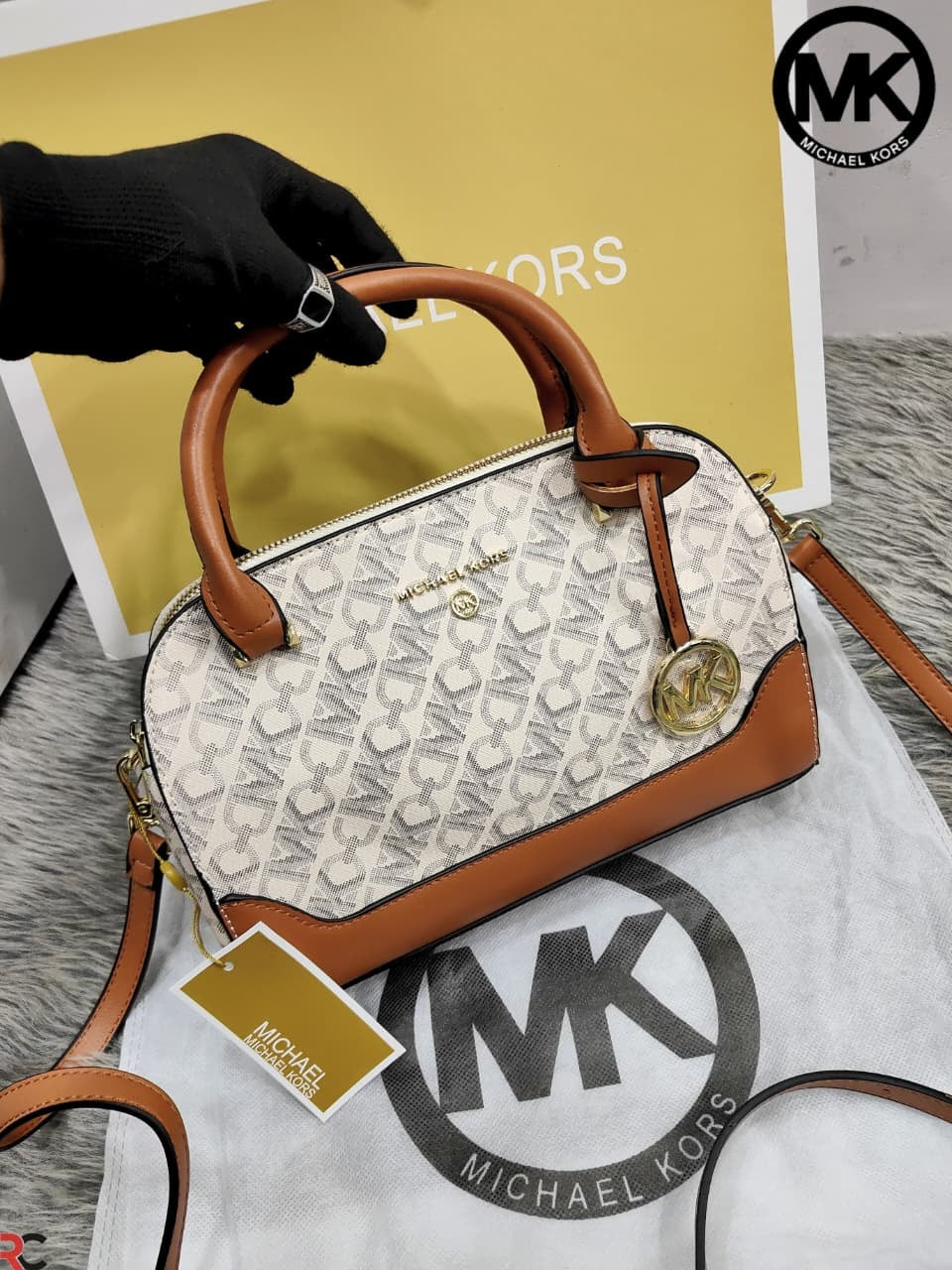 Michael Kors Dover Crossbody Bag