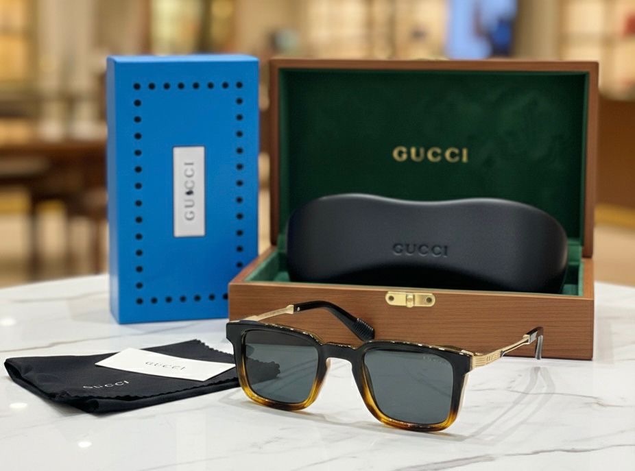 Gucci Unisex Sunglasses