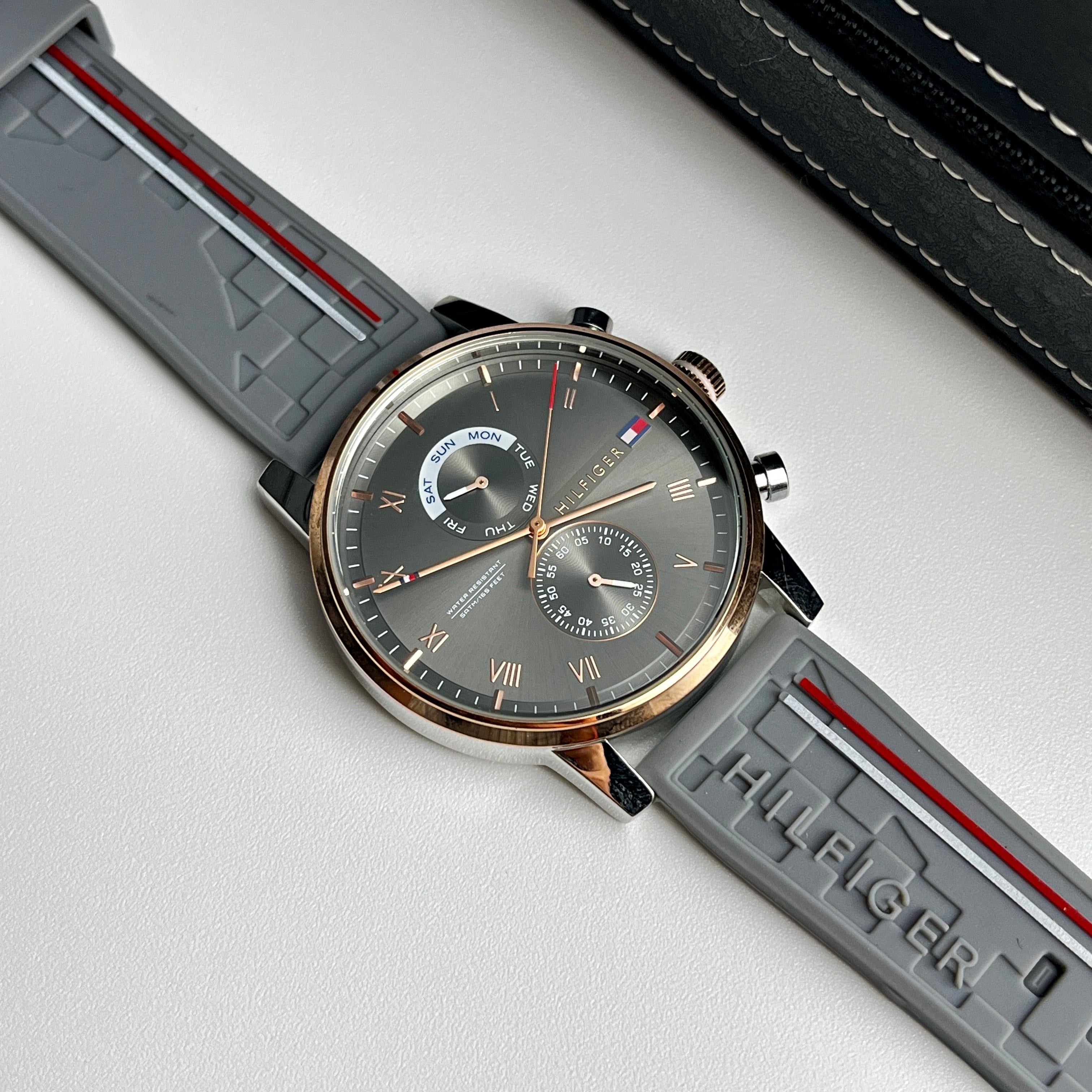 Tommy Hilfiger Decker