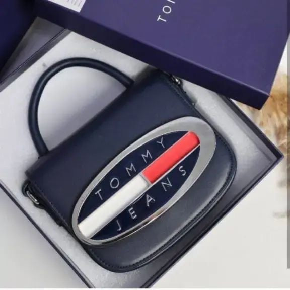 Tommy Hilfiger Crossover Bag