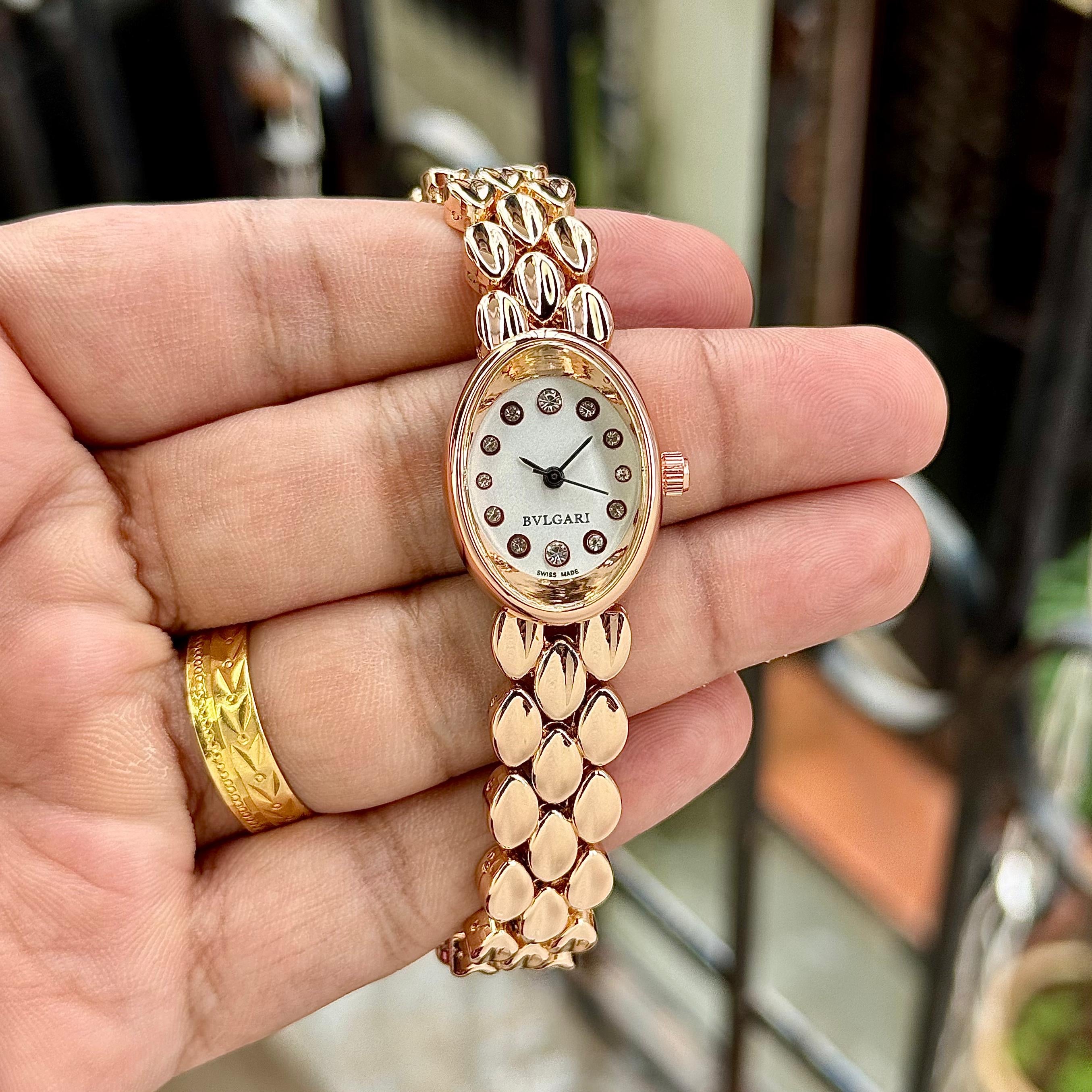 Bvlgari Serpenti Oval Collection