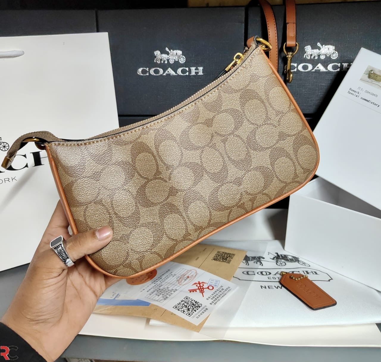 Coach Teri Shoulder Bag In Signature Canvas