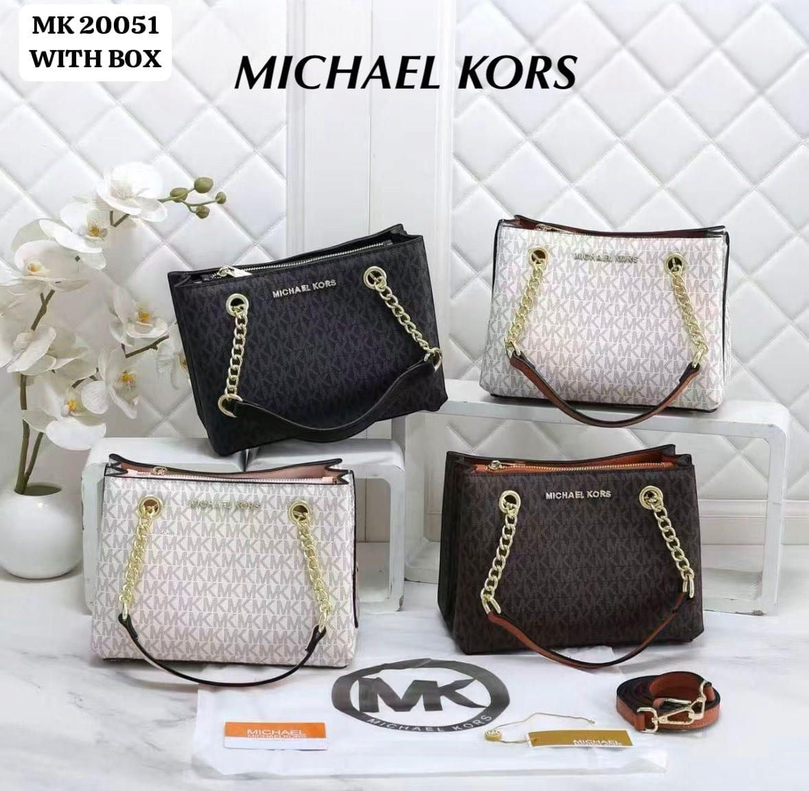 Michael Kors Teagan Large Logo Bag