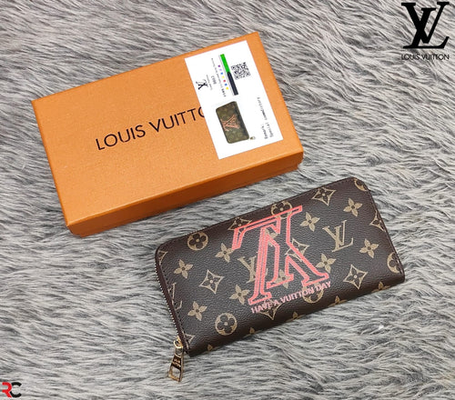 Louis Vuitton Zipper Wallet