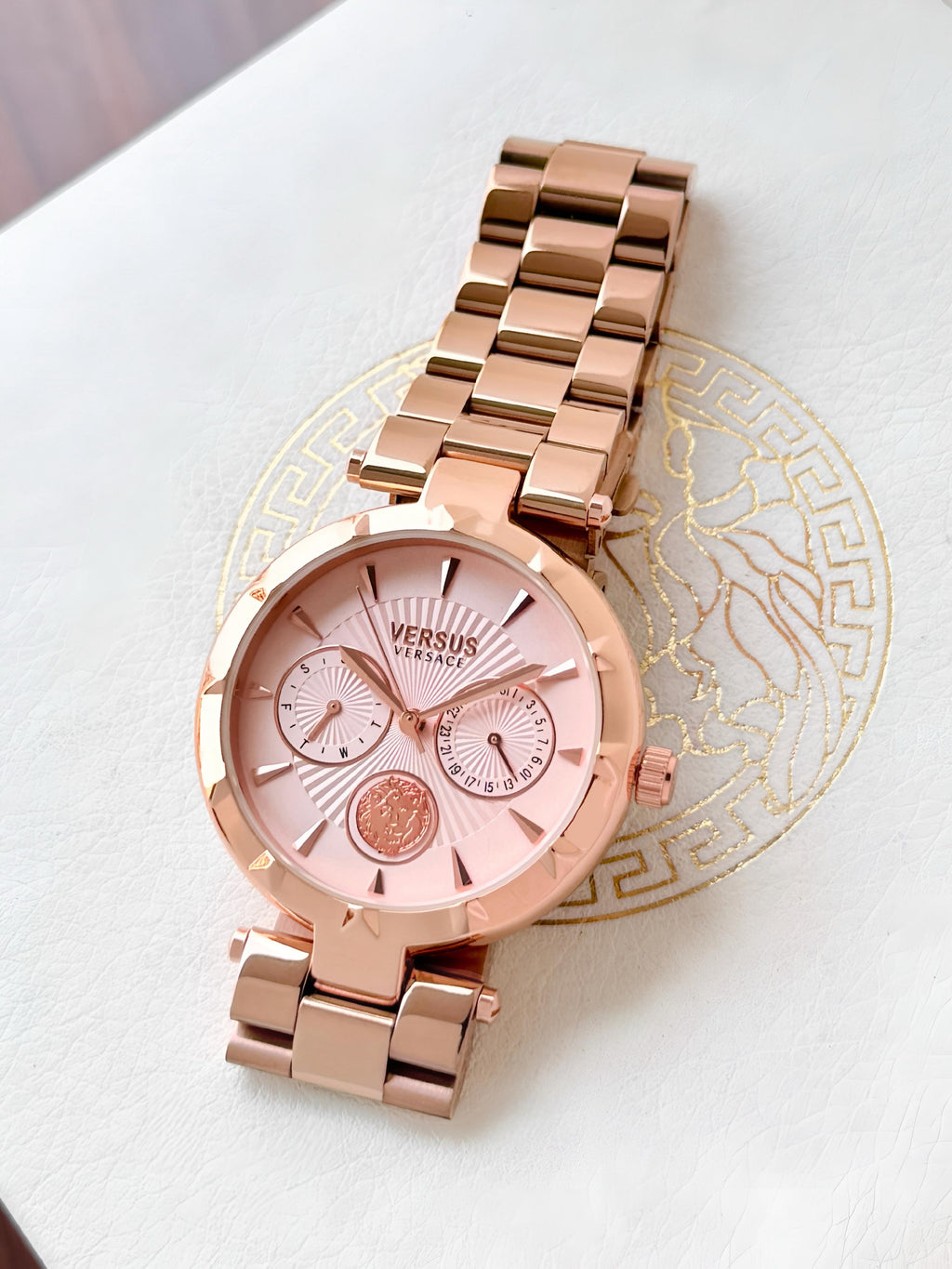 Versace Sertie