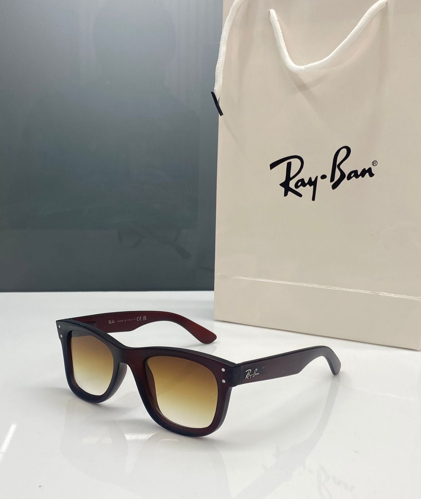 RayBan
