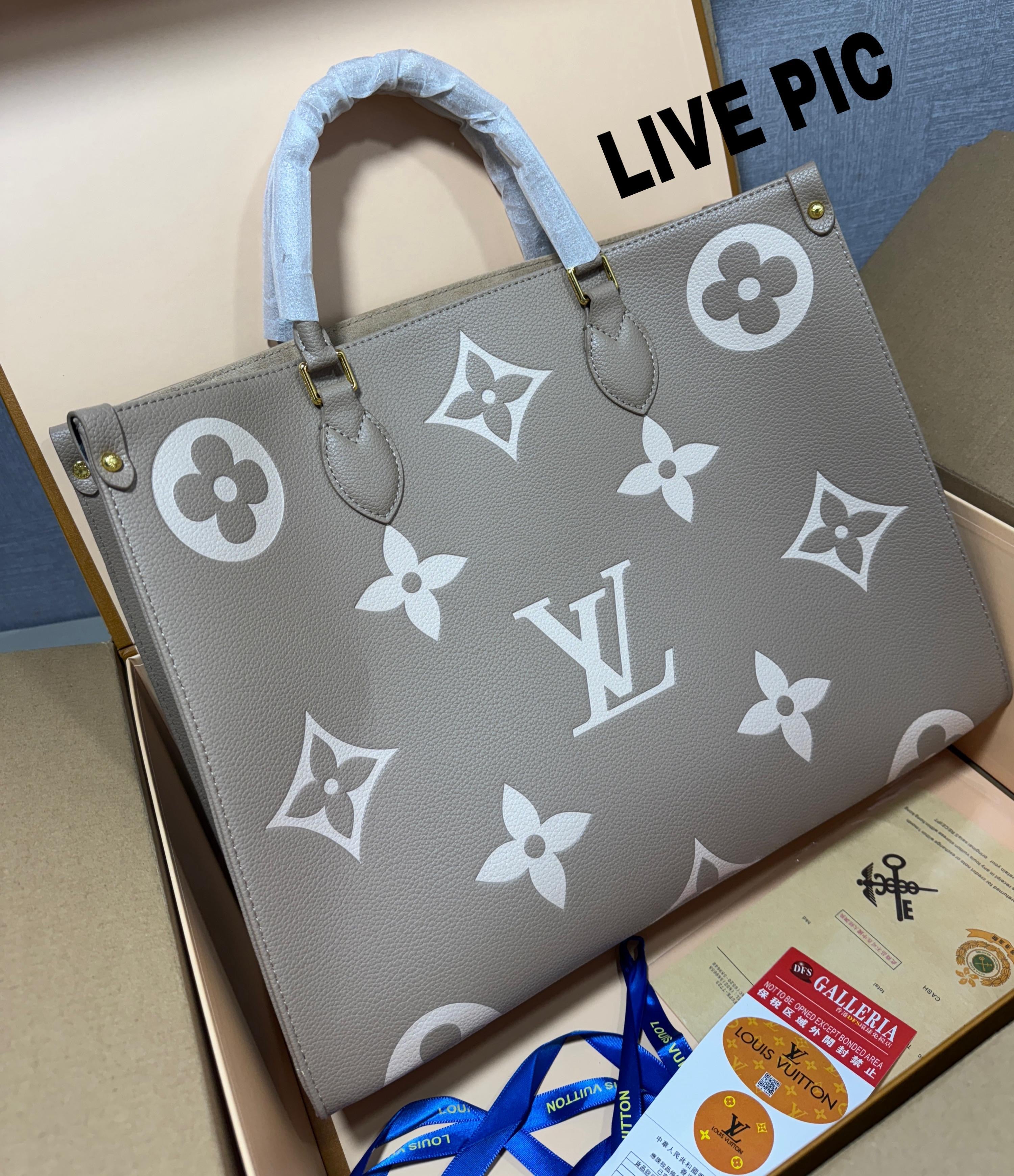 Louis Vuitton On The Go GM