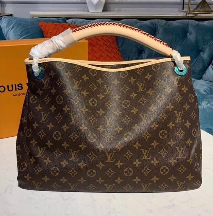 Louis Vuitton Artsy Sling Bag