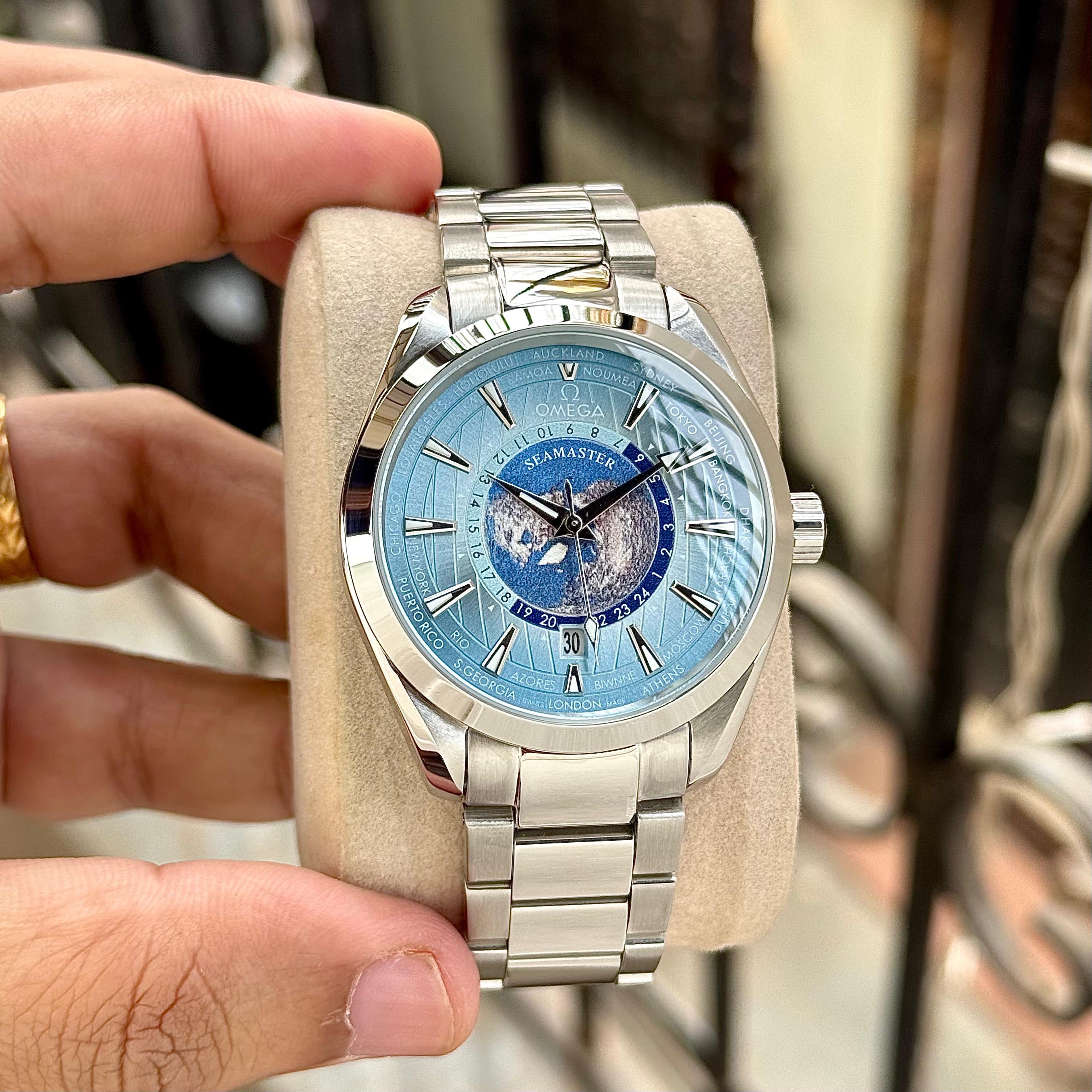 Omega Aquaterra Worldtimer