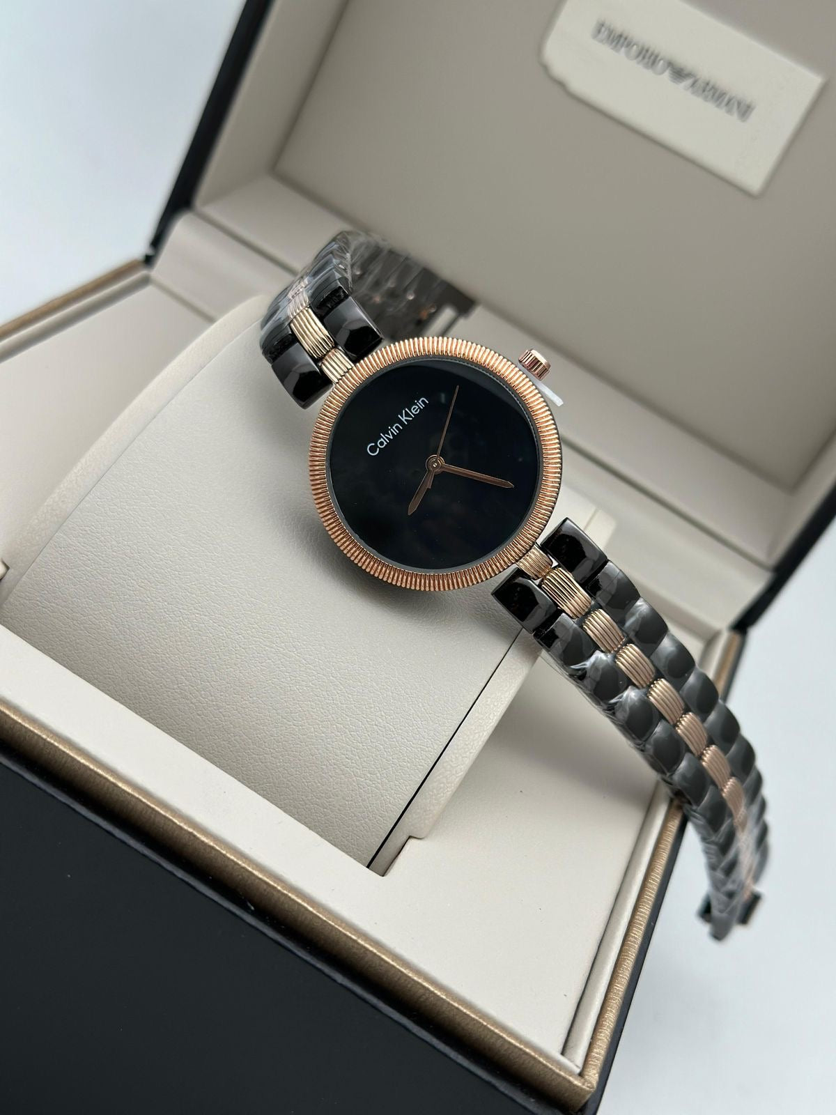 Calvin Klein Minimalist