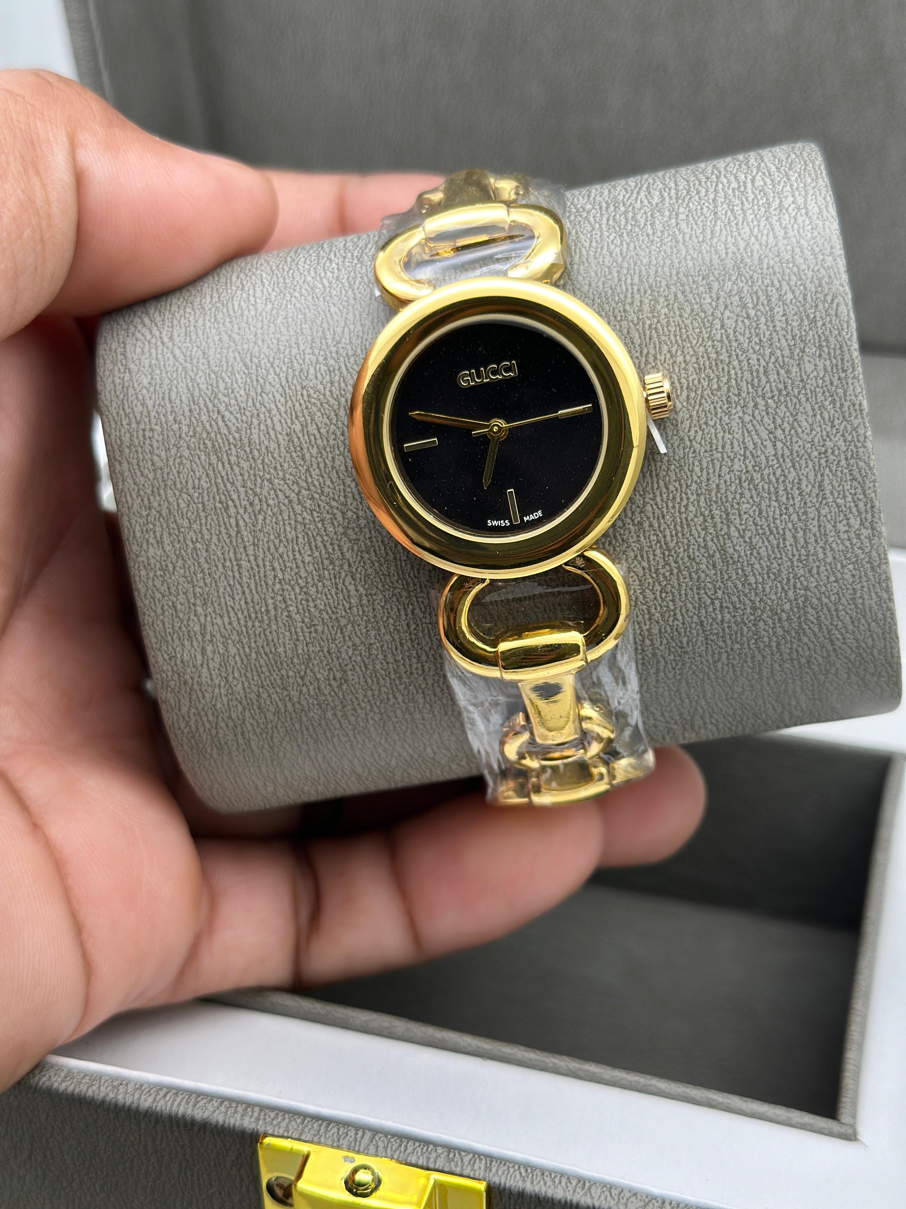 Gucci Round Gold Bracelet