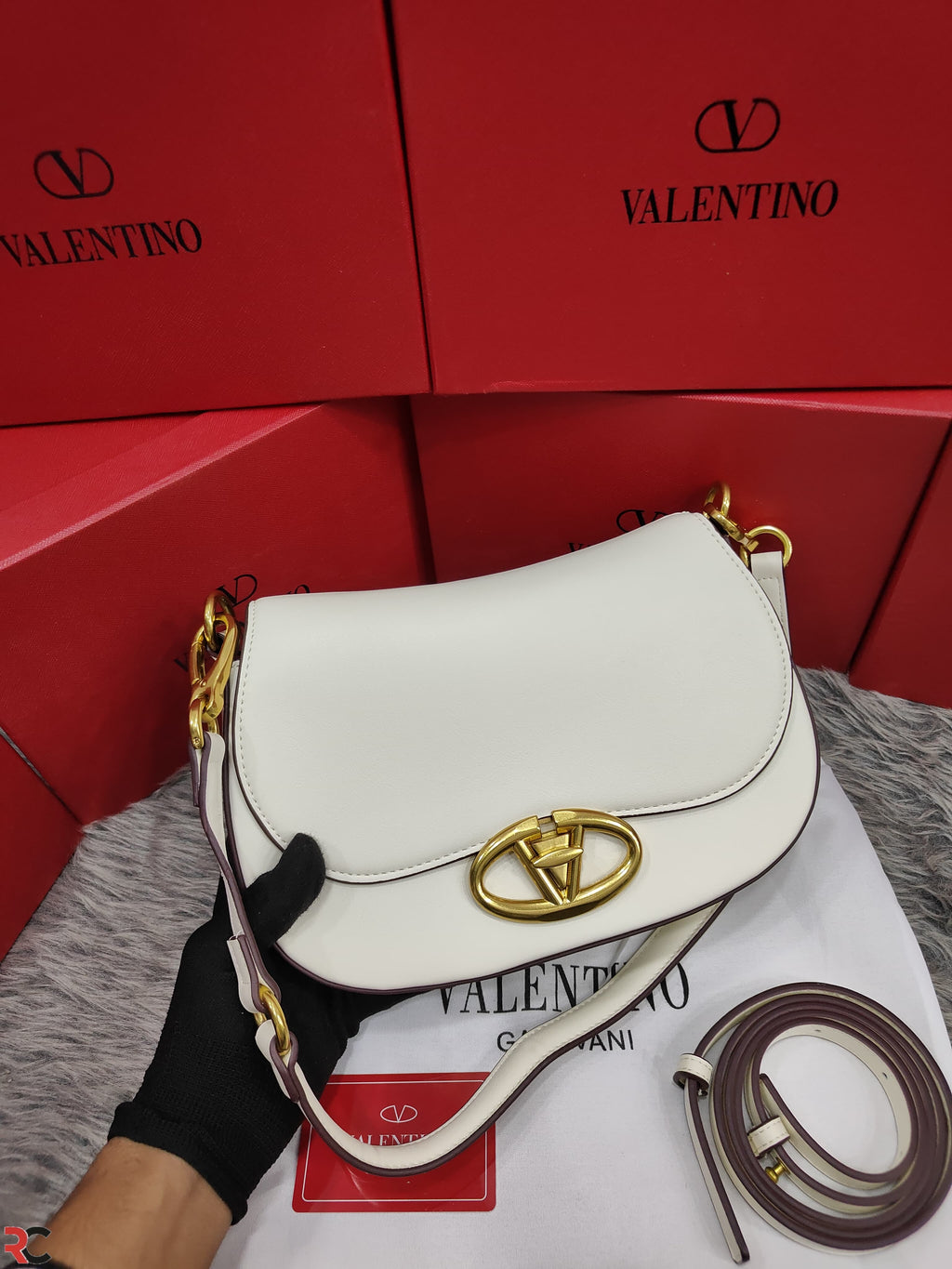 Valentino Garavani Oval Shoulder Bag