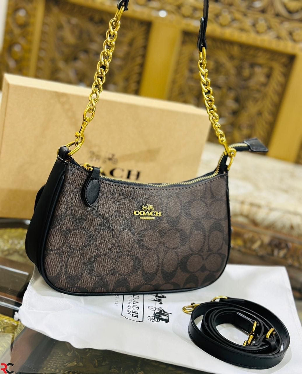 Coach Teri Shoulder Bag In Signature Canvas