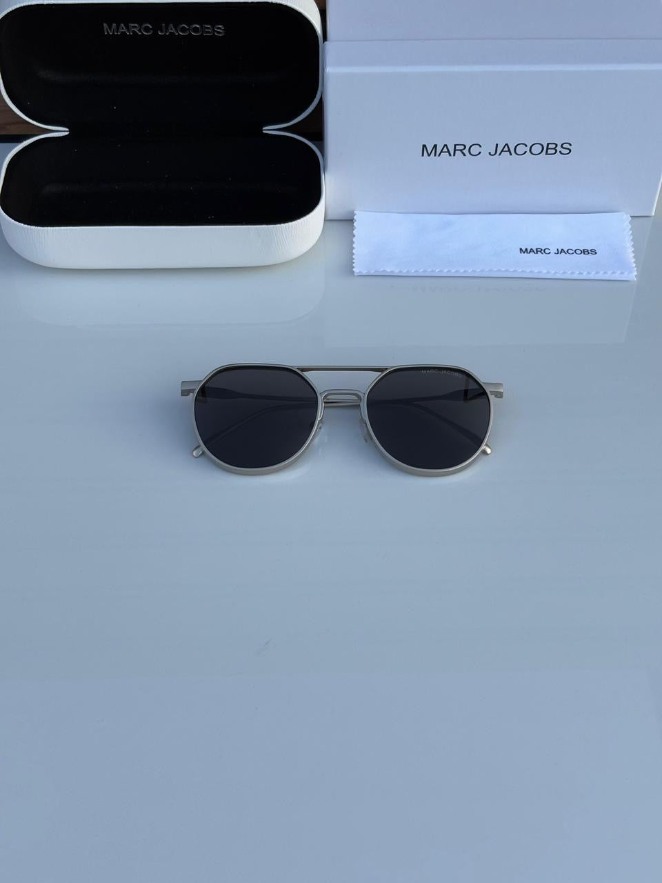 Marc Jacobs Unisex Sunglasses