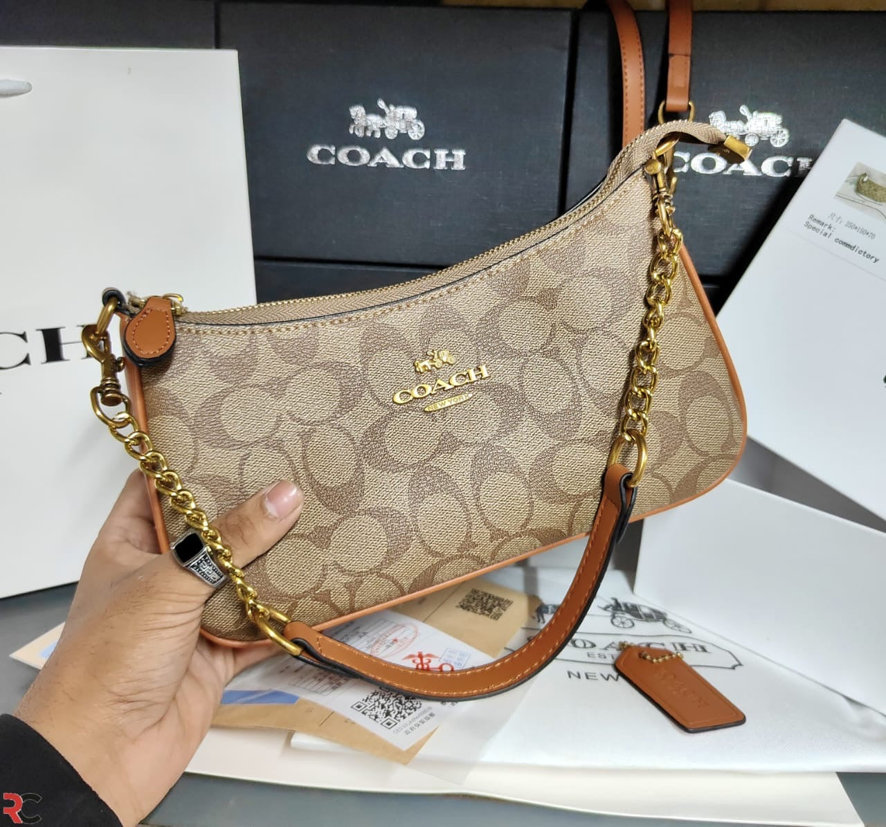 Coach Teri Shoulder Bag In Signature Canvas