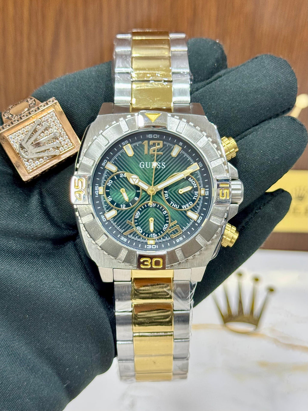 Guess Green Dial Edition