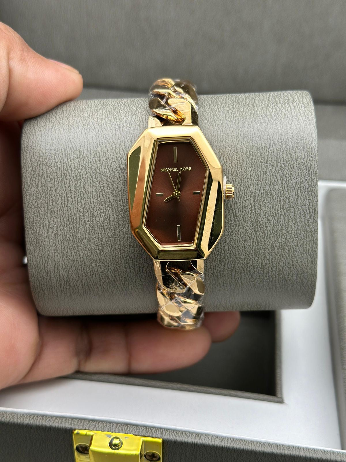 Michael Kors Chain-Link