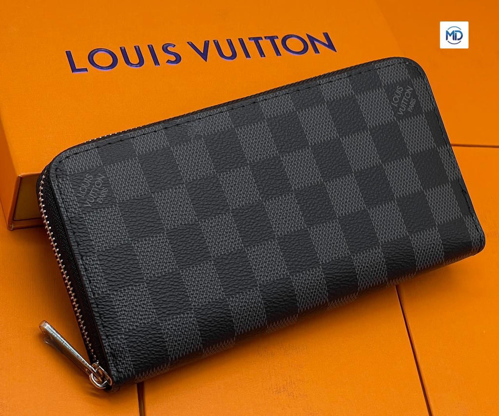 Louis Vuitton Single Zipper Wallet