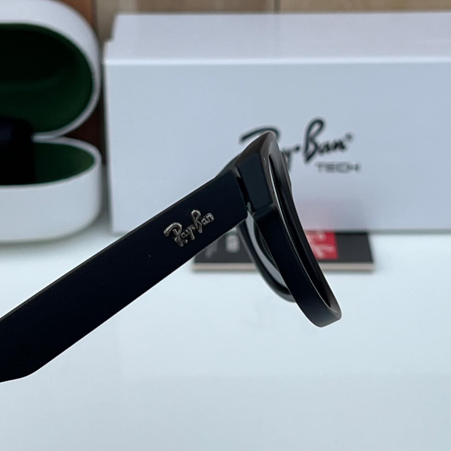Rayban Unisex Sunglasses