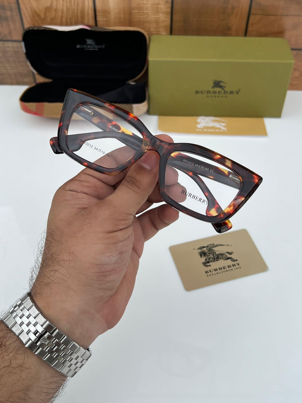 Burberry Frame