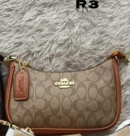 Coach Teri Big Font