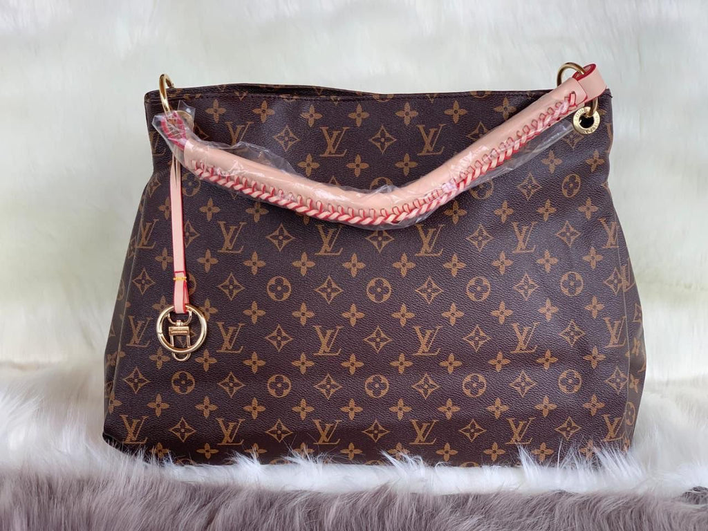Louis Vuitton Artsy Sling Bag