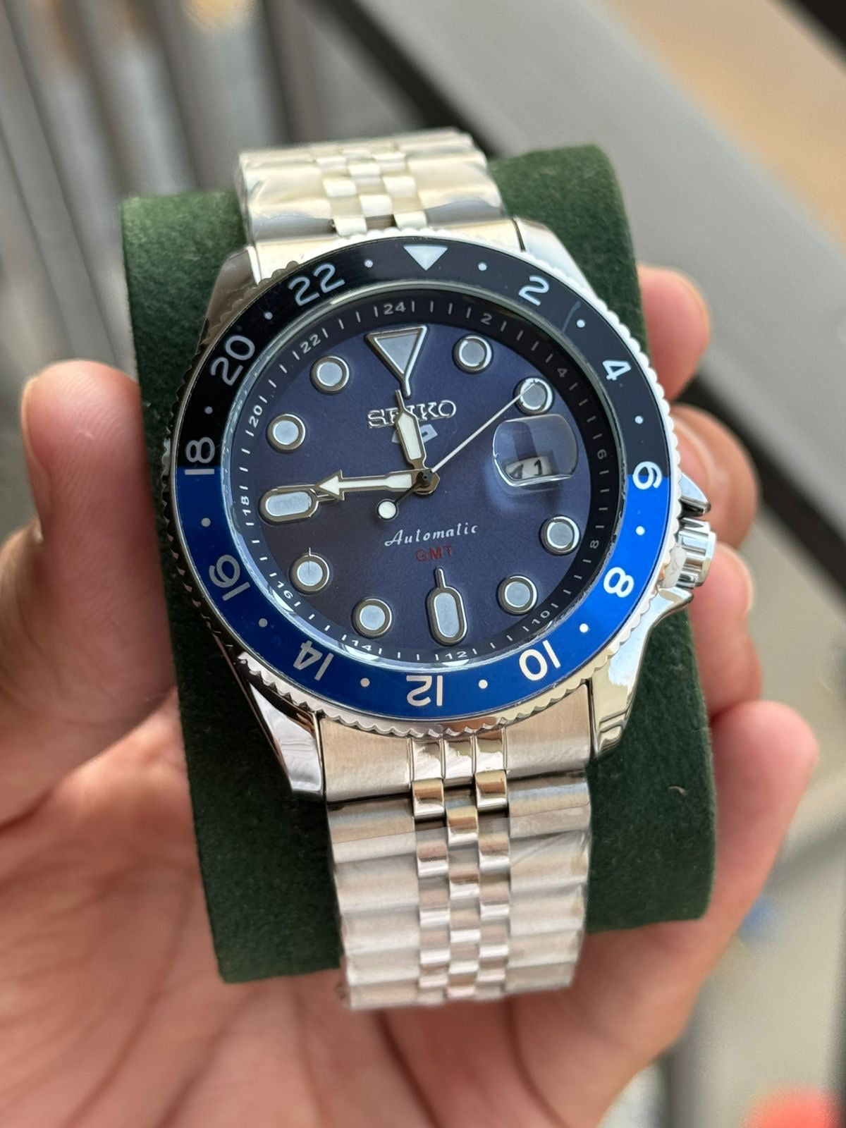 Seiko 5 Sports GMT