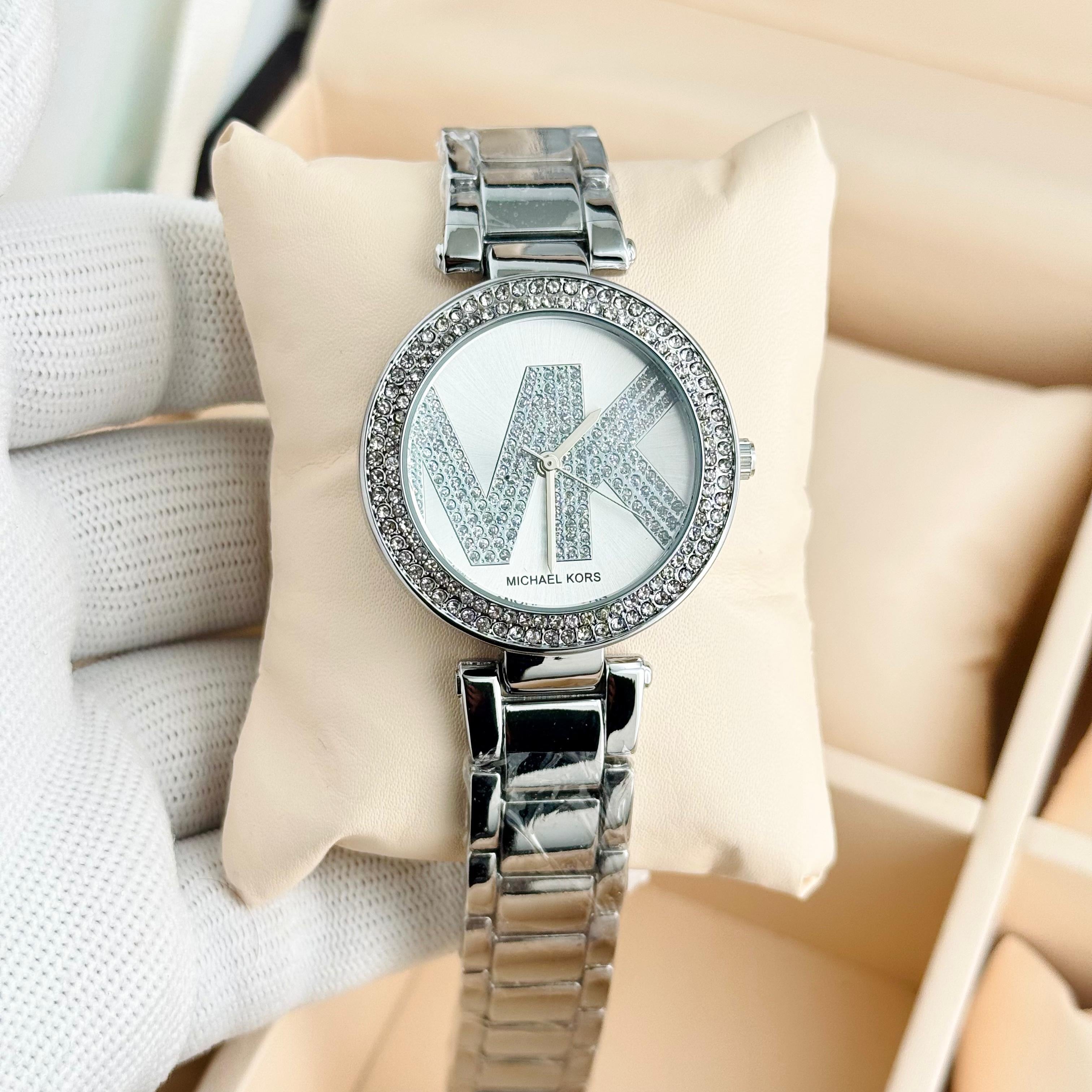 Michael Kors Diamond Logo Edition