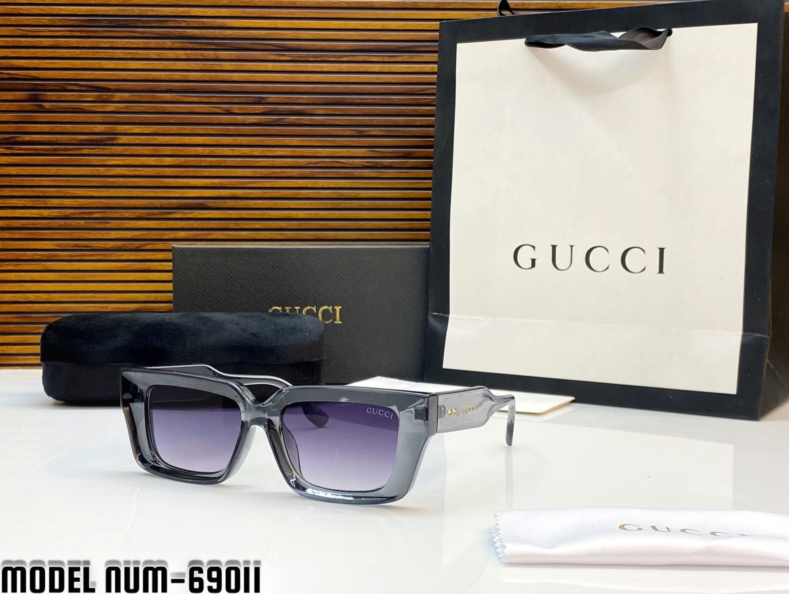Gucci Unisex Sunglasses