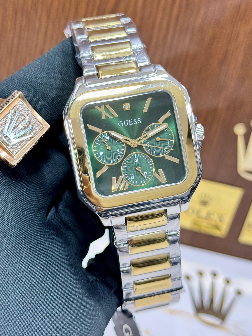 Guess Square Green Dial Edition