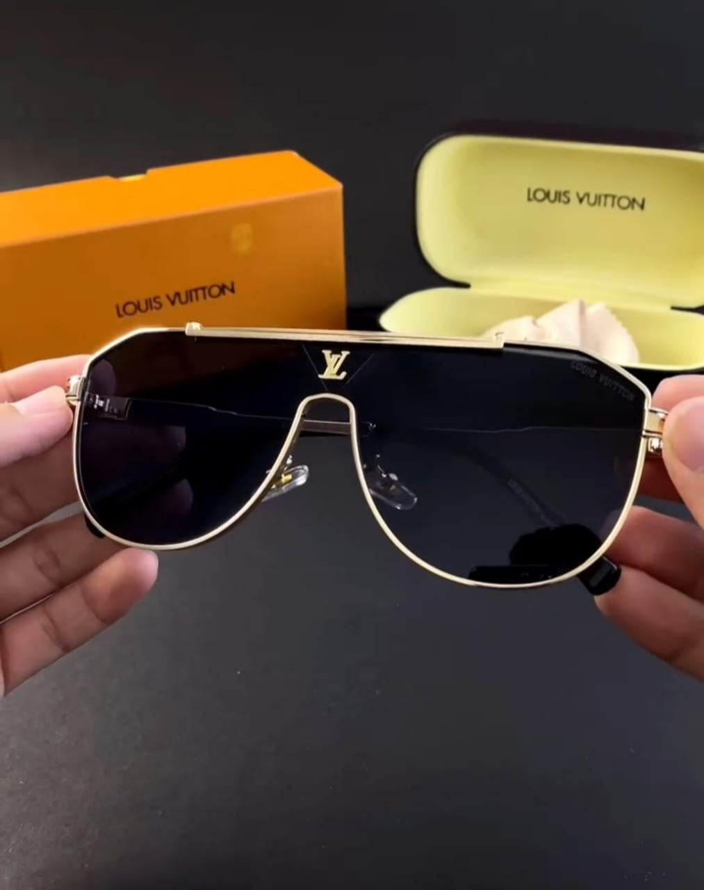 Louis Vuitton Unisex Sunglasses