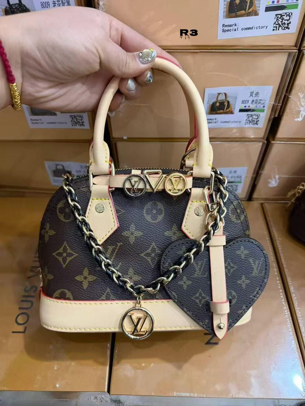Louis Vuitton Mini Heart Alma