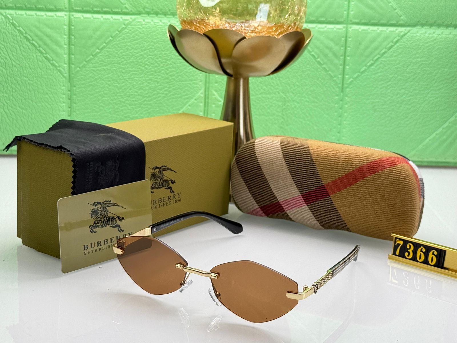 Burberry Unisex Sunglasses