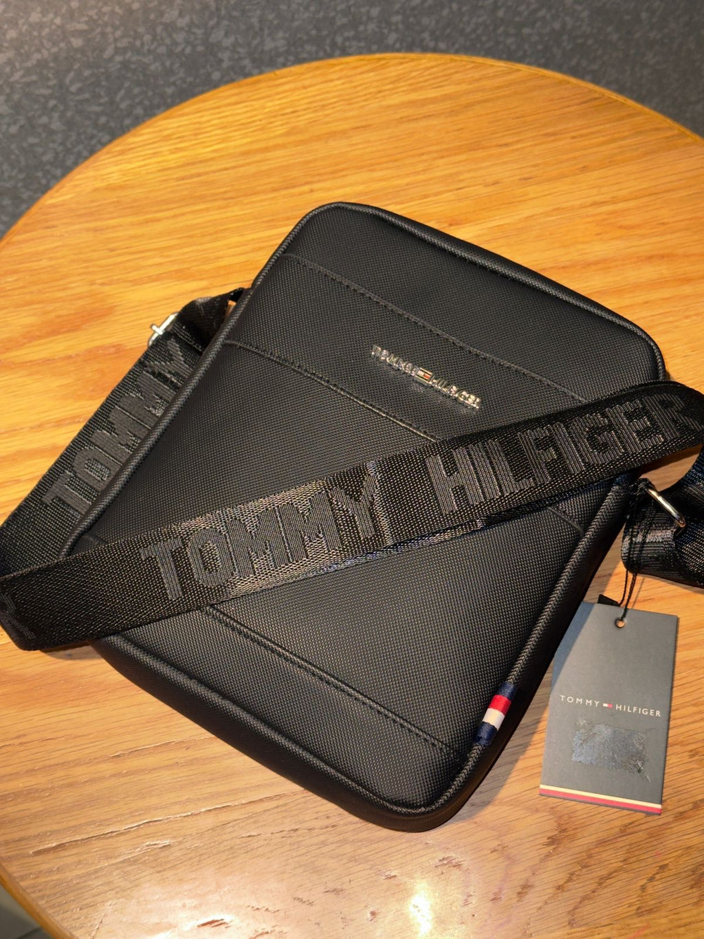 Tommy Hilfiger Crossbody Bag