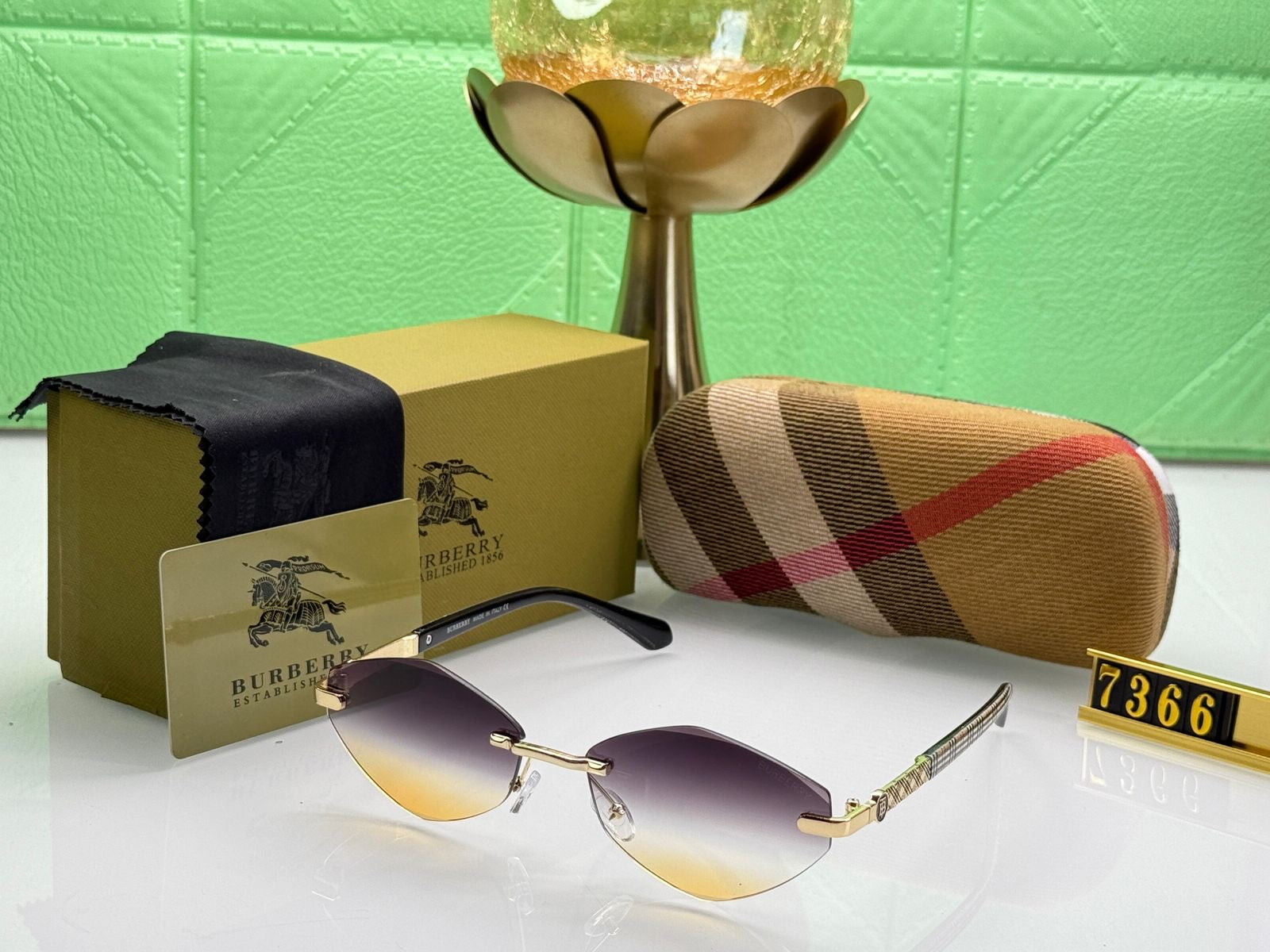 Burberry Unisex Sunglasses