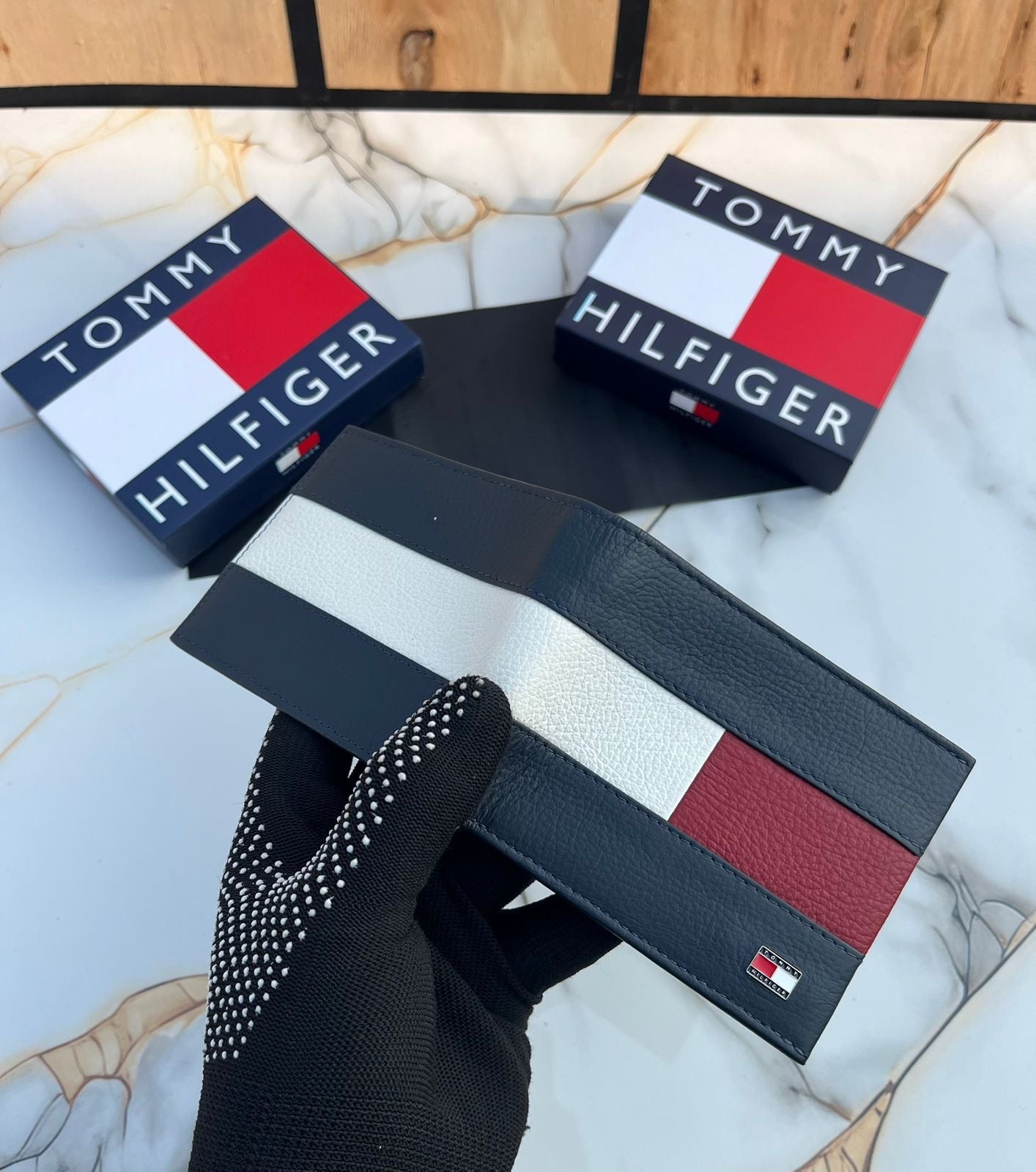Tommy Hilfiger Wallet